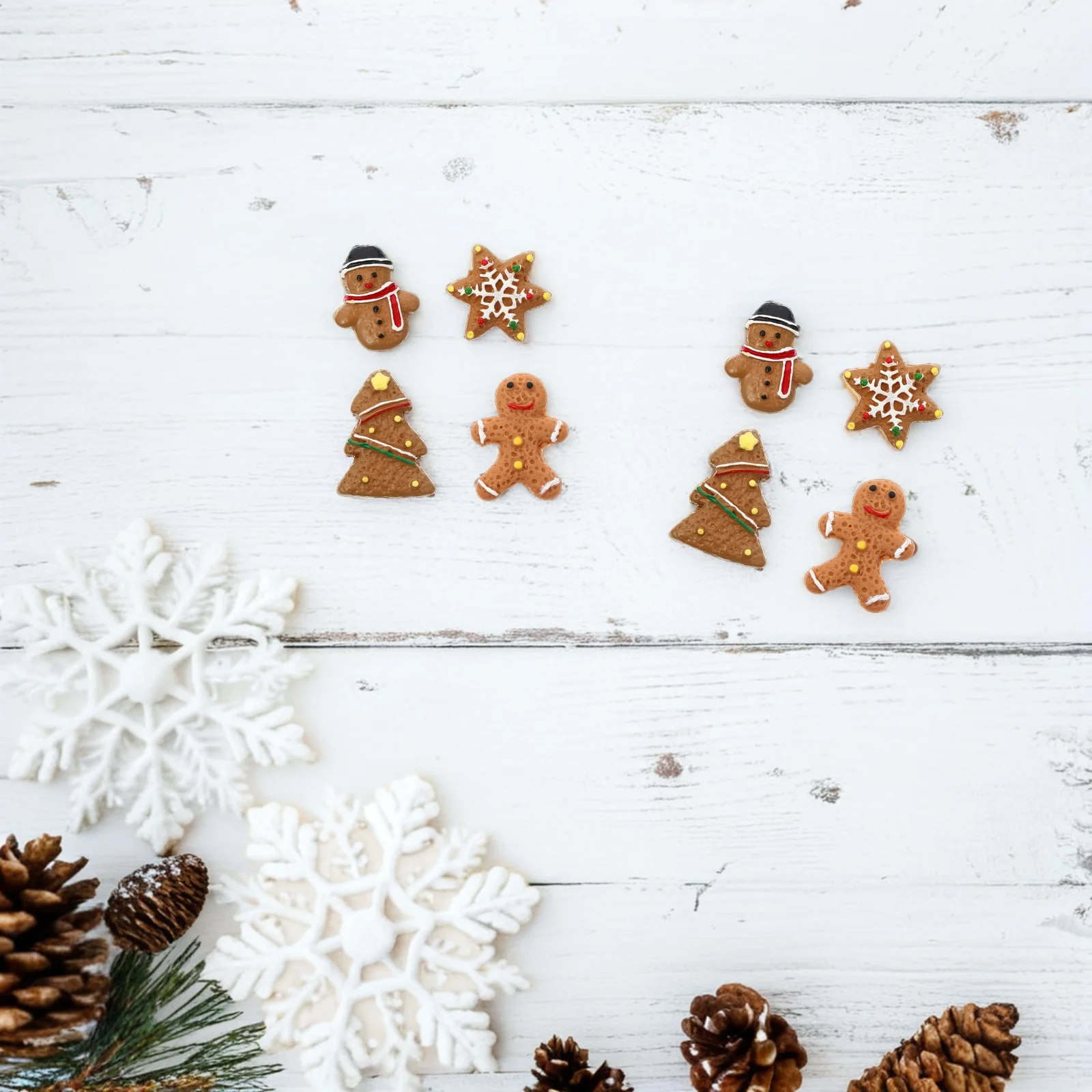 

40Pcs Christmas Resin Decoration Handmade DIY Materials Mini Ornaments Festive Atmosphere DIY Resin Accessories