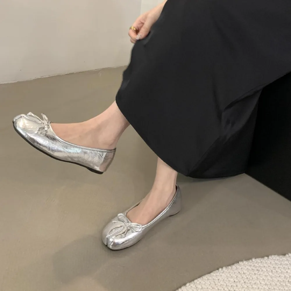 

1 Pair High Quality Round Toe Women Flats Sliding in Type Comfortable Soft Ballet Shoes Casual Shoes Party