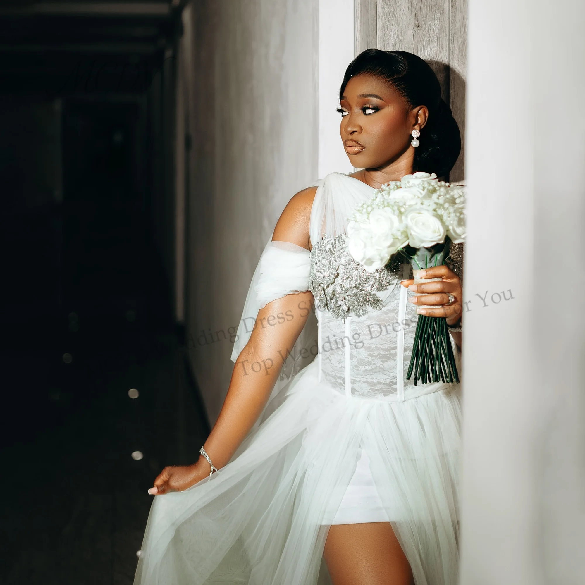 Rhinestone Tulle Wedding Dresses Bride Robe One Shoulder Side Split A Line Africa Lace Bridal Shower Dress 2027 Customized