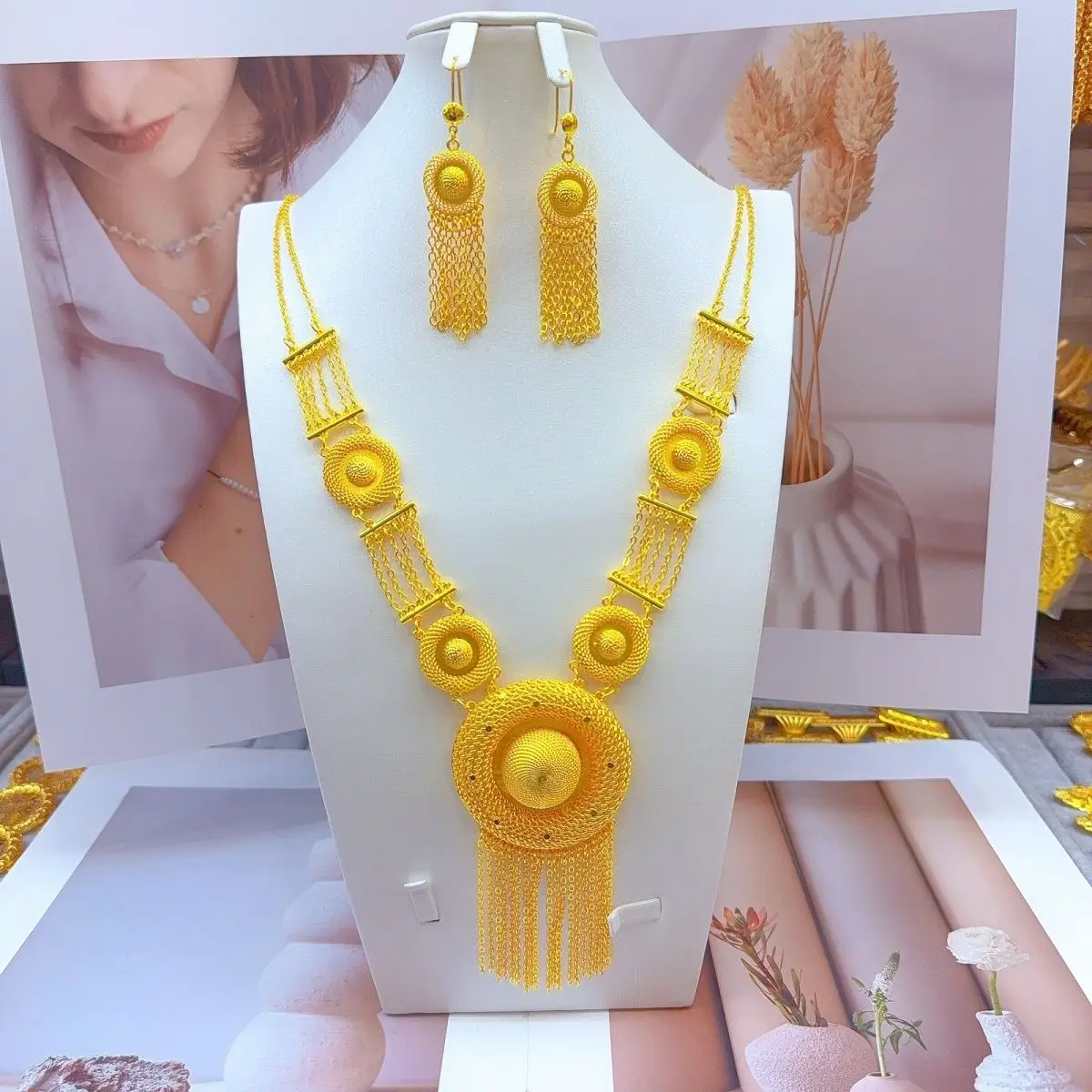 

Fashion Dubai 24K Gold Plated Customized Necklace Earrings for Couples' Wedding Christmas Gift Jewelry Set DD10968