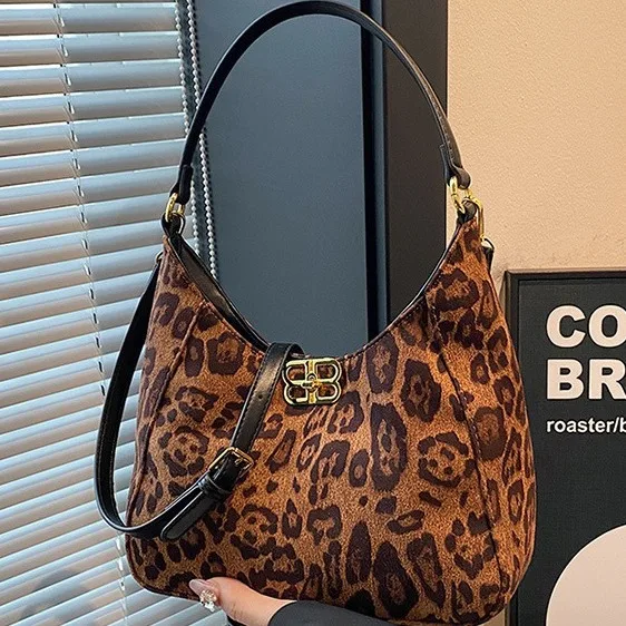 Замшевая большая сумка для женщин, большая сумка через плечо с леопардовым принтом, модная просторная сумка и кошелек через плечо для ежедневного использования