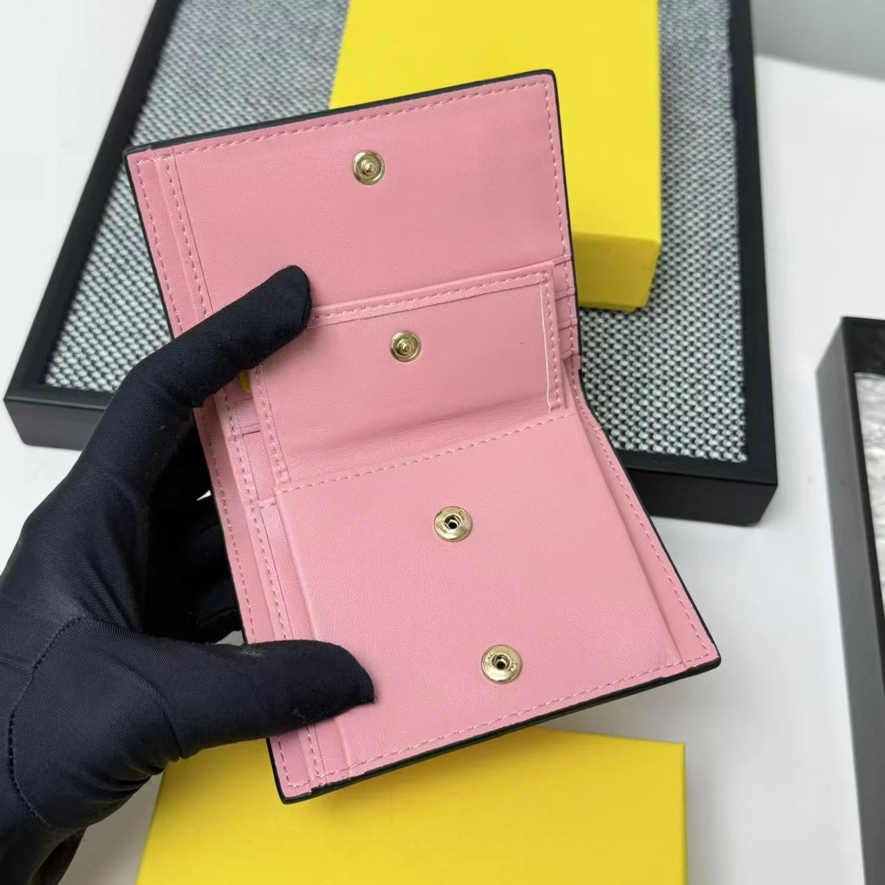 럭셔리 브랜드 여성용 정품 가죽 지갑 다이아몬드 시리즈 2605 수제 이중 접이식 머니 클립 동전 지갑 클러치 휴일 선물