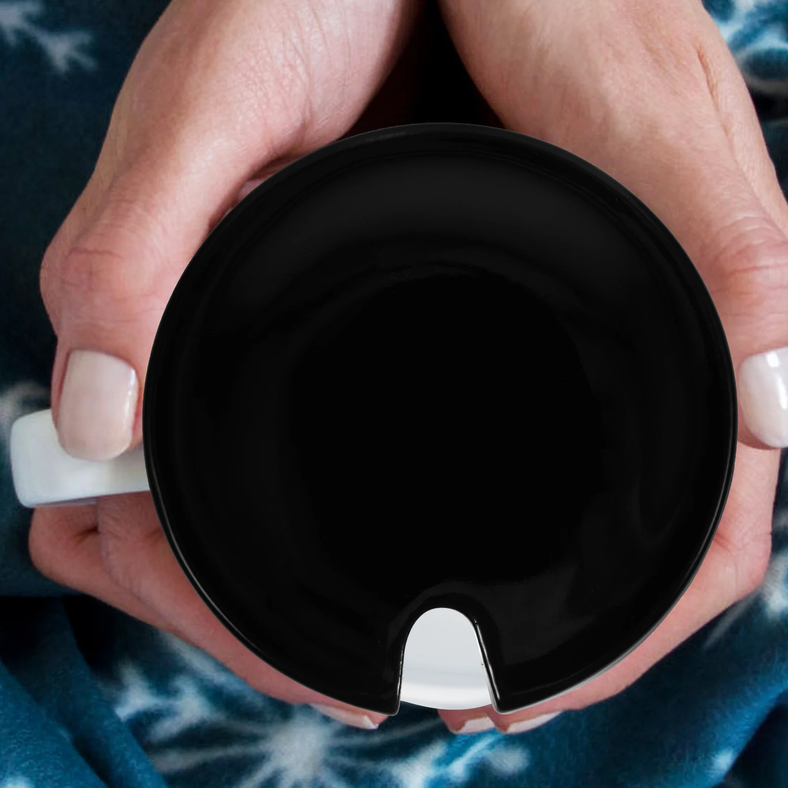 

2Pcs Ceramic Cup Lid Round Water Mug Lid Tea Cup Cover Hole Spoon Slot Reusable Heat Resistant Lids for Cups Round Mug Lids