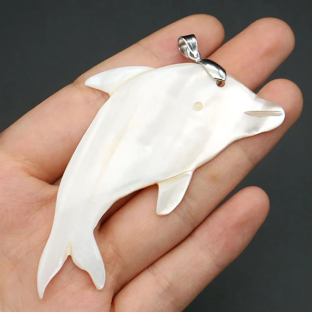 40x76mm Cute Dolphin Shape Natural White Shell Pendants Handmade Fashion Woman Necklace Earring Jewelry Accessory 1 Pc/pack