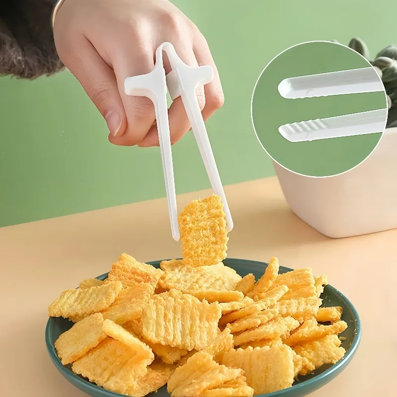 Snack Chopstick Holder Snack Clip Plastic Chopsticks Snack Food Finger Pliers Lazy Artifact Assistant Finger Tool