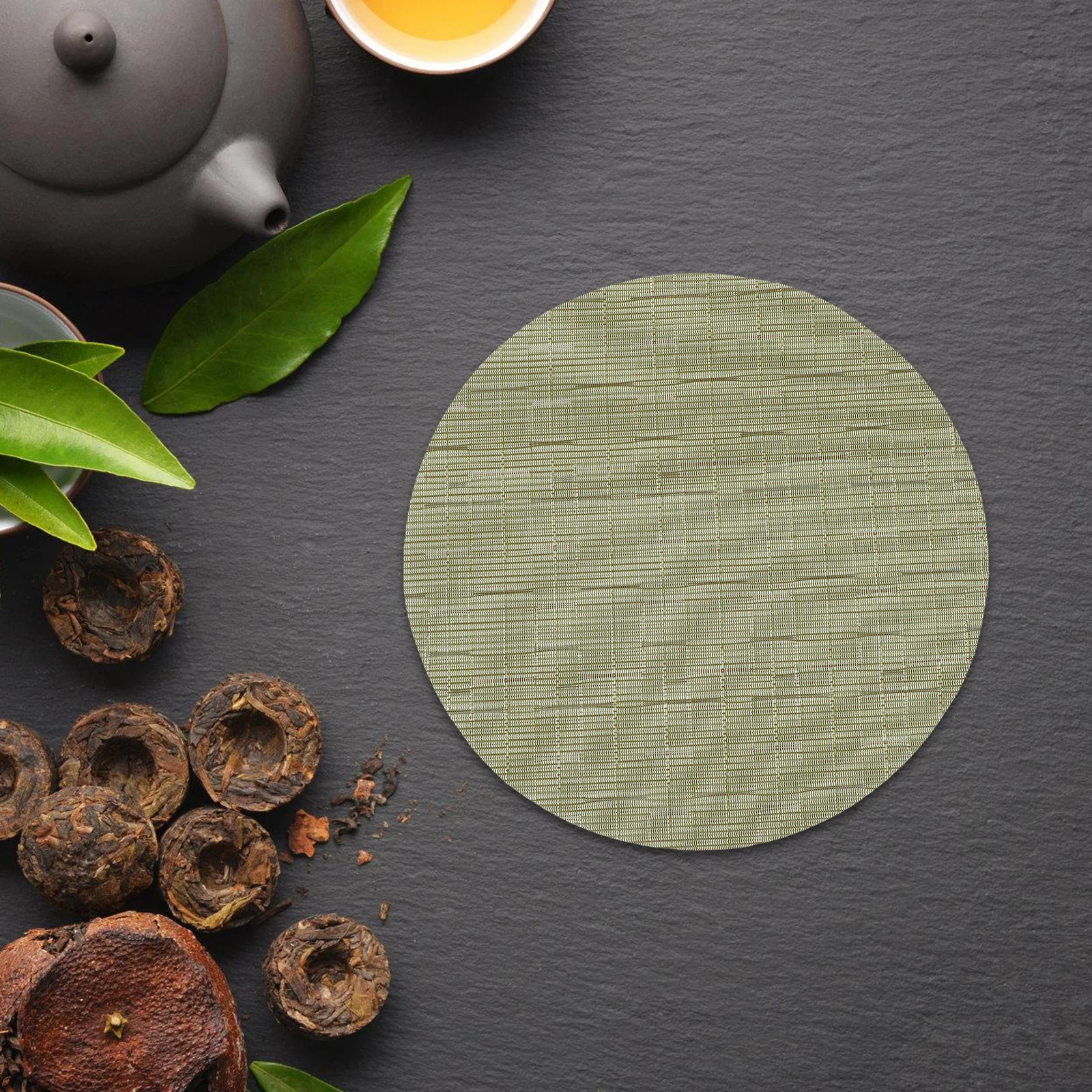 

8Pcs Round Braided Placemats PVC Bamboo Look Table Mat Set for Dining Desk Insulated Coasters for Hot Dishes Spill Proof