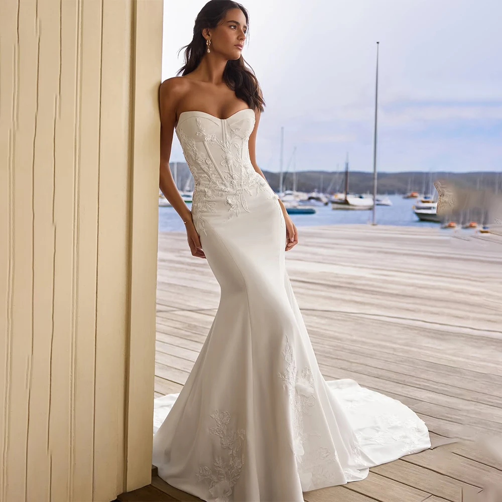 

Elegant Sweethart Lace Applique Satin Sheath/Mermaid Wedding Dresses Sweep Train Custom Made 2026 Vestido De Noival