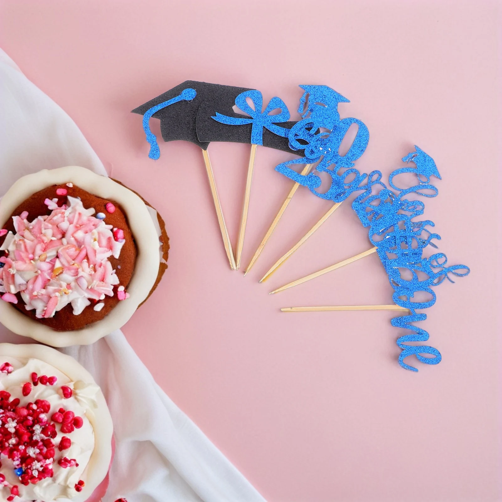 

12 pcs Cake Insert Graduation 2025 Decoration Unique Design Easy Use Party Supplies Dessert Toppers Celebrate Season Food Picks