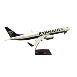 B737-800 Airplanes RYANAIR Airline 1:85 Scale Aircraft Model With Base Landing Gears Resin Miniature Plane For Collection