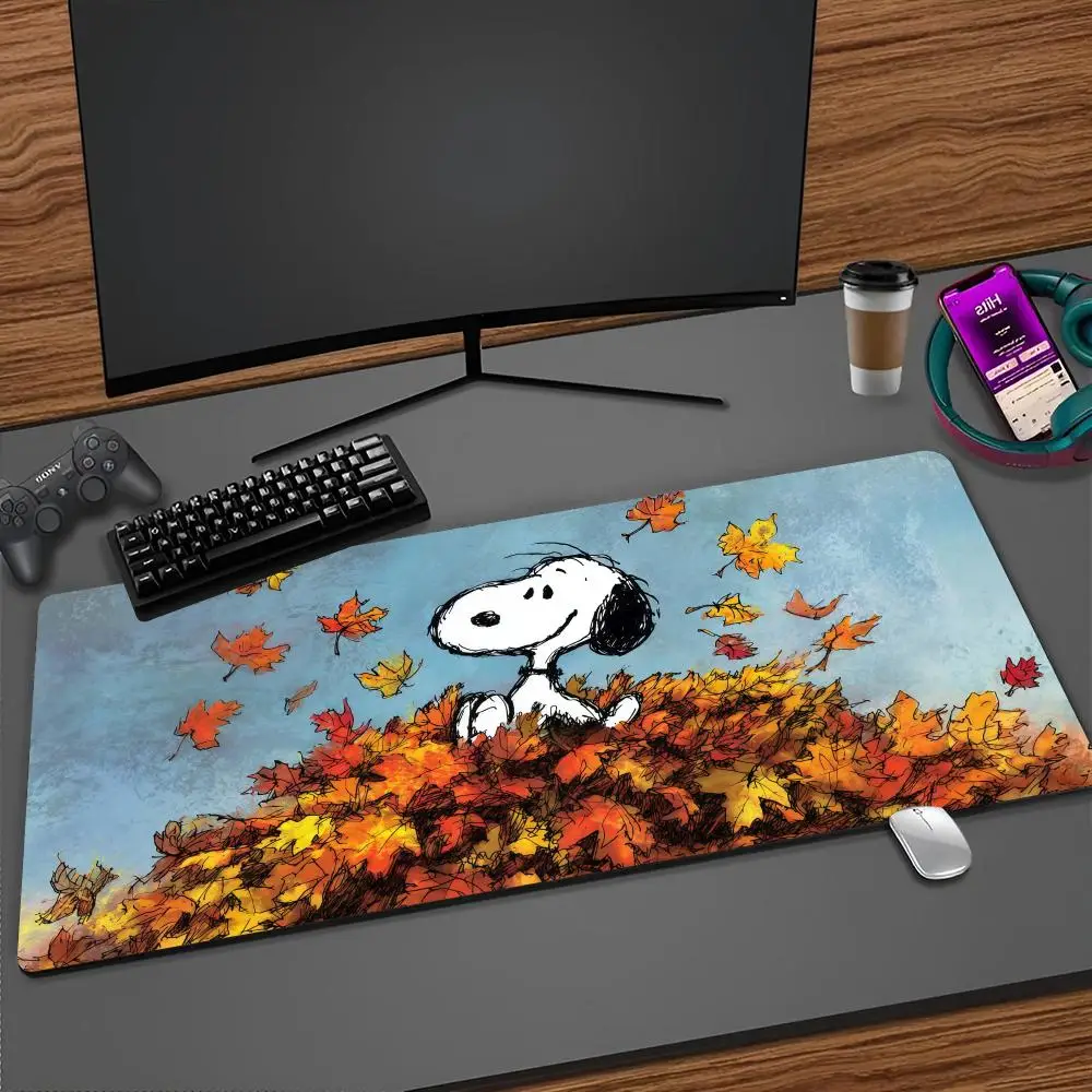 Cute Anime S-Snoopys Mouse Pad Cartoon Lockedge Large Gaming Pad Computer Gamer Keyboard Mat Desk Mousepad PC Desk Pad