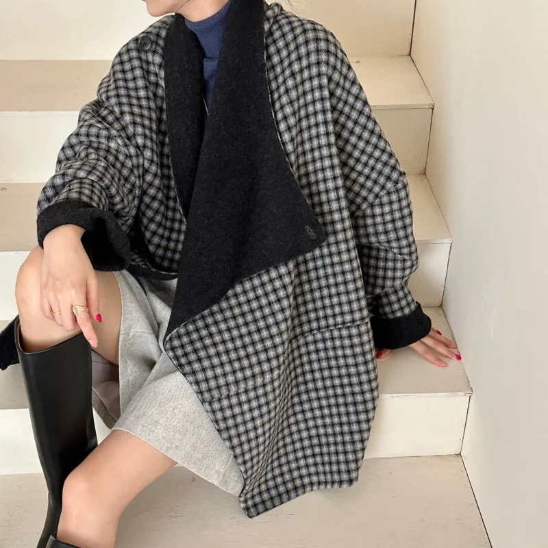 FANAN Women's Oversized Loose Plaid Wool Overcoat Double Face Two Tone Stand Collar Cuff Contrast Mid Length Wrap Outerwear