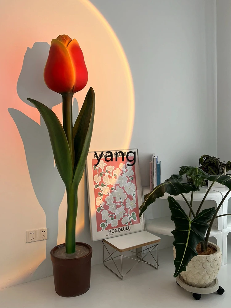 

LMM Tulip Plant Flower Pot GRP Sculpture Clothing Store Home Living Room Decoration