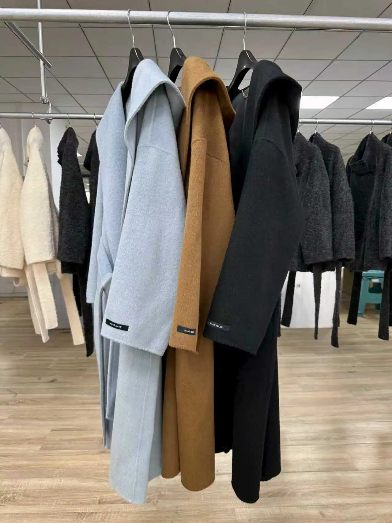 معطف صوفي على الوجهين 2025 خريف شتاء جديد Sle الكورية طويلة مقنعين مربوط Tagkita المرأة Faion ملابس خارجية صوفية #2