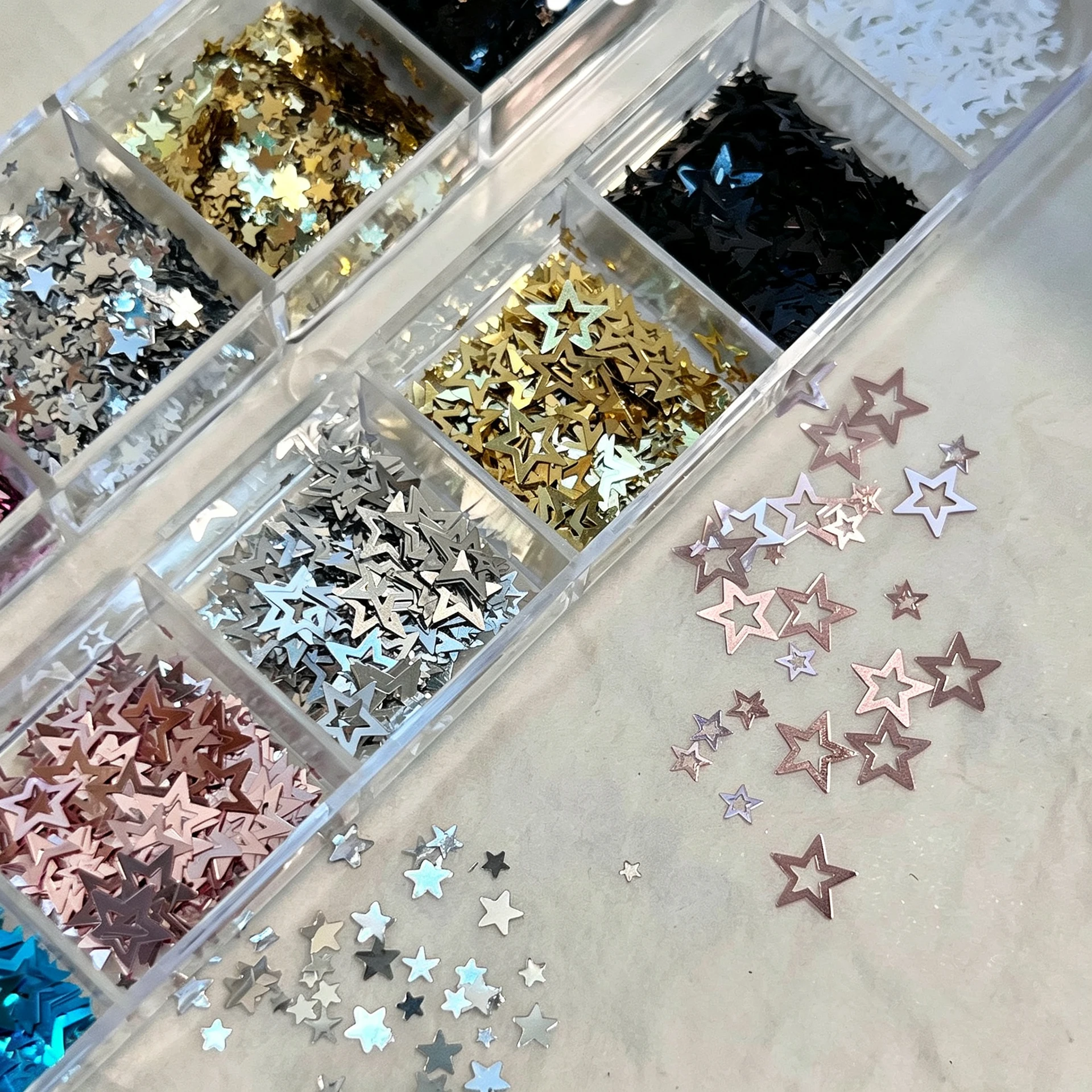 12grid Laser Silver Gold Star Nail Glitter Sequins Hollow Out Mixed Size Star Flake Nail Charms Black White Star Sequins Manicur