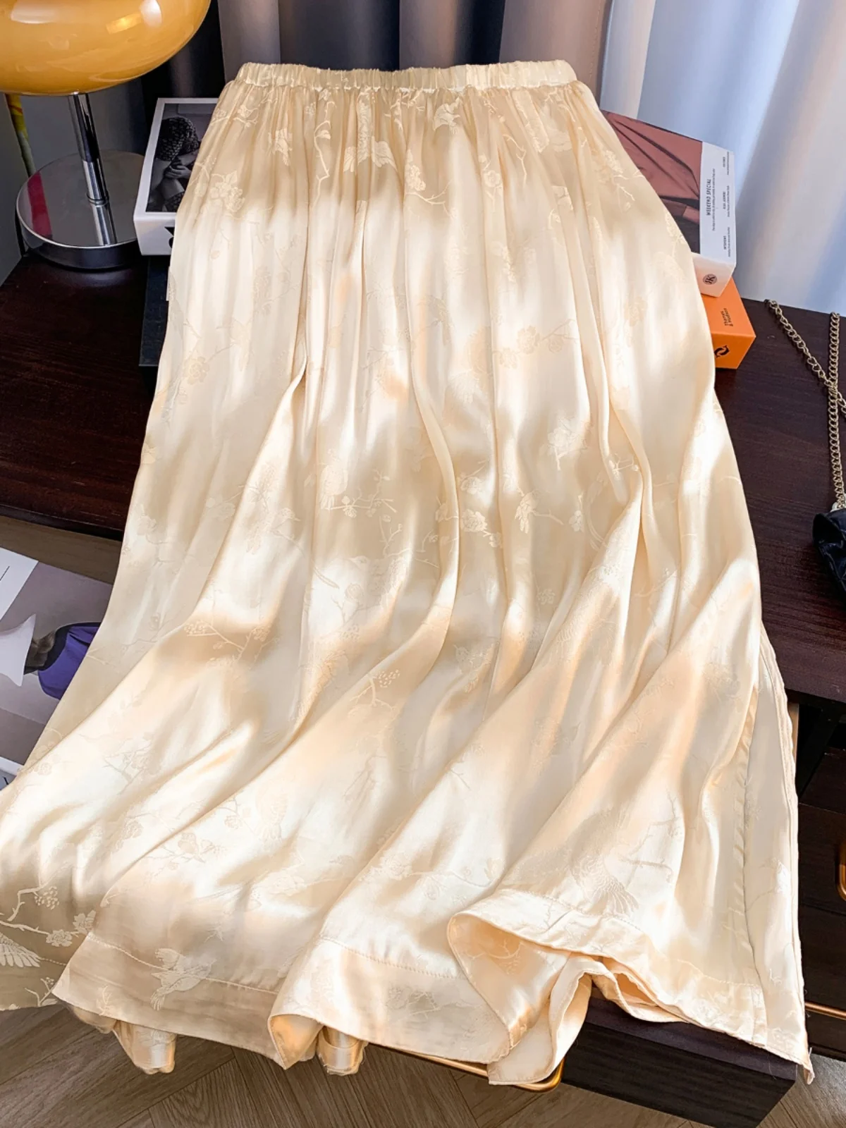 

Новая улучшенная длинная юбка с китайской вышивкой, женская весенняя винтажная элитная повседневная юбка-миди