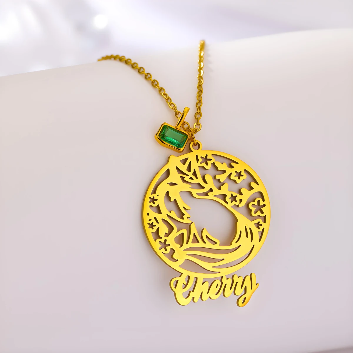 

Ожерелье Todorova с именной гравировкой, золотистое, из нержавеющей стали, с подвеской в виде цветка вишни и лисы, модное украшение для мужчин и женщин, подарок