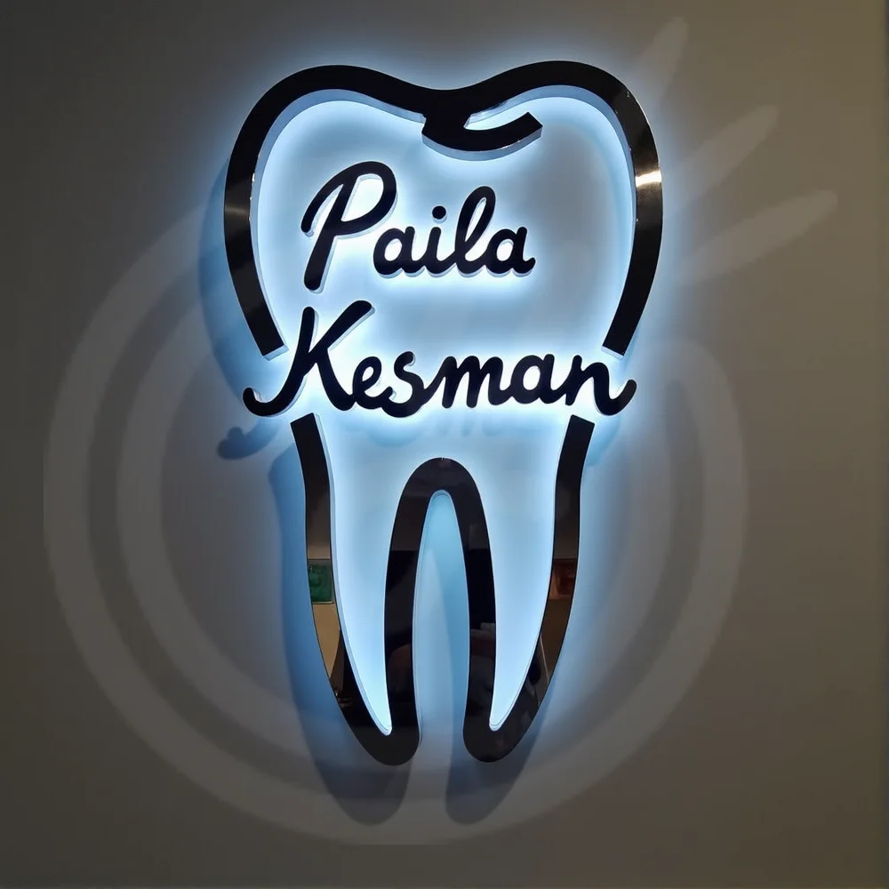 

Пользовательские 3D металлические светодиодные буквы с подсветкой, вывеска с подсветкой для витрины деловых магазинов на открытом воздухе, водонепроницаемый рекламный дисплей