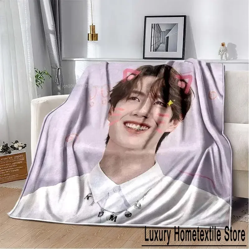 YiBo Wang Flannel Throw Blanket Chinese Singer Sofa Bedspread Lan Zhan The Untamed Warming Covers Air Conditioner Soft Blanket