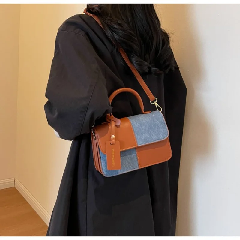 

Милая милая сумка через плечо для женщин, девчачья сумка на плечо, маленькая просторная модная повседневная одежда