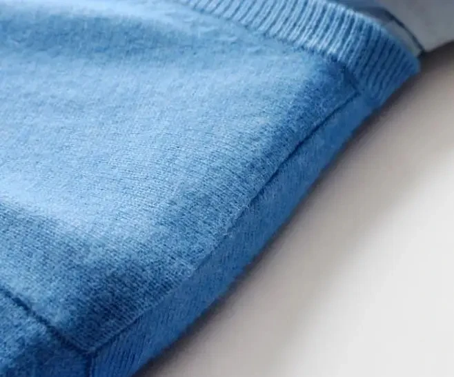 Suéter de Cachemira con cuello en V para hombre, jerséis cálidos de punto, Tops de manga larga, prendas de punto de lana, ropa de invierno, talla
