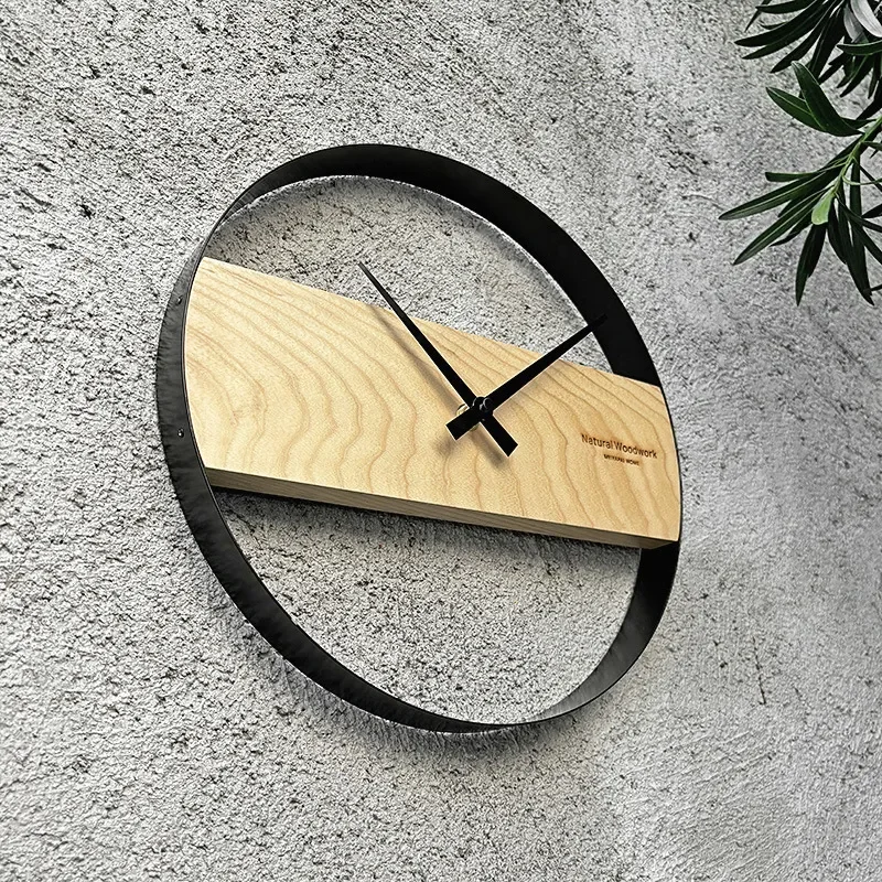 Walnut Solid Wood Wall Clock Minimalist Industrial Style Japanese Silent Log Clock Home Living Room Wall Decorative Timepiece