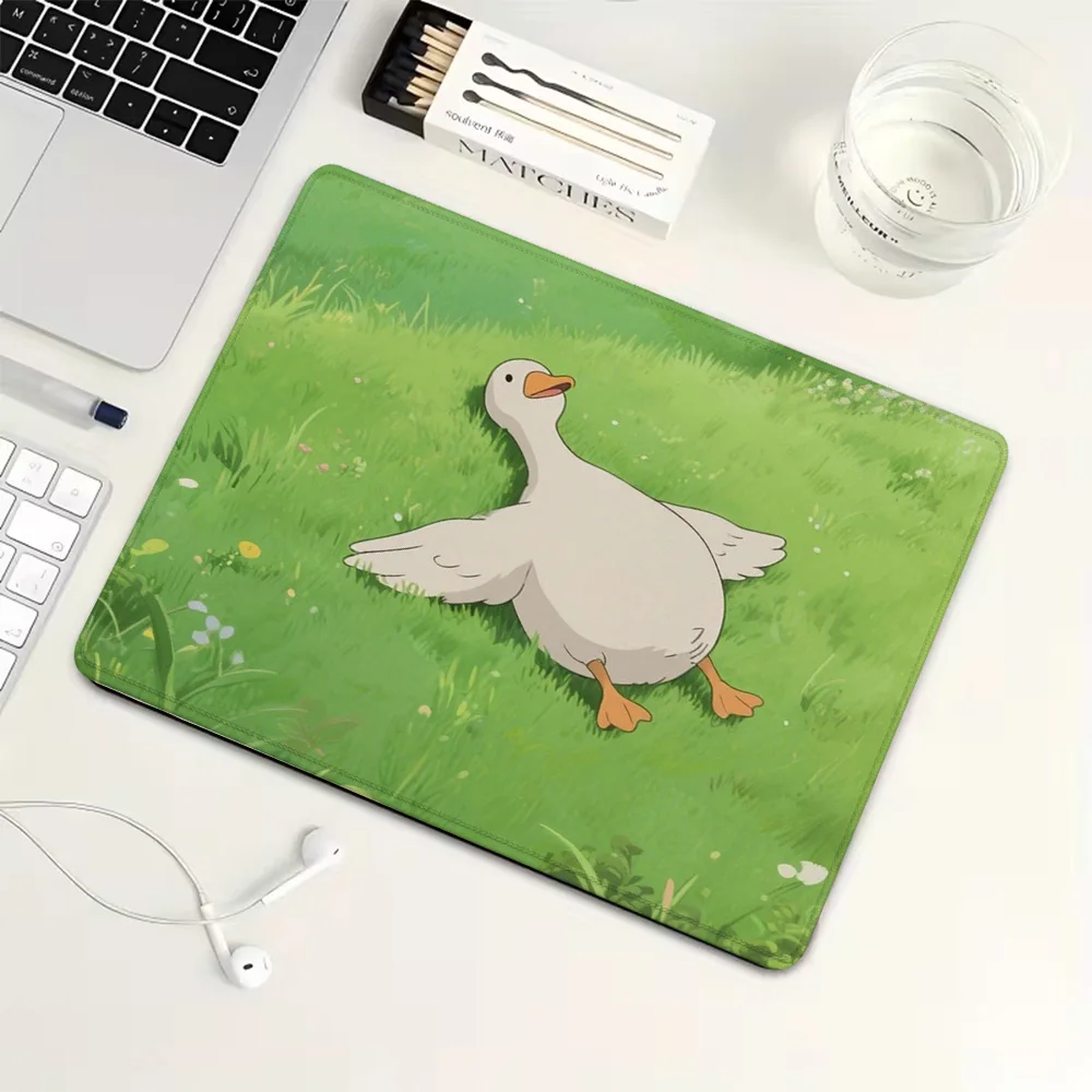 

Большой белый коврик для мыши с мультяшным гусем, резиновый игровой коврик для мыши, коврик для механической клавиатуры, аксессуары для ПК, коврик для компьютерного стола