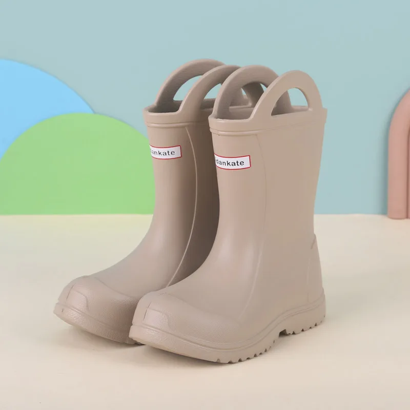 New Kids Lightweight Non-slip Rain Boots Mid-calf Handles Boy Girl Soft-soled Outdoor Water Shoes Children Rain Boots Preschool
