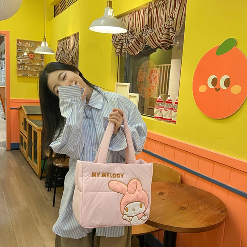 

Sanrio Kawaii Hello Kitty Kuromi Tote Bags Cute My Melody Pochacco Cartoon Down Cotton Large Capacity Shoulder Bag Gifts Girls