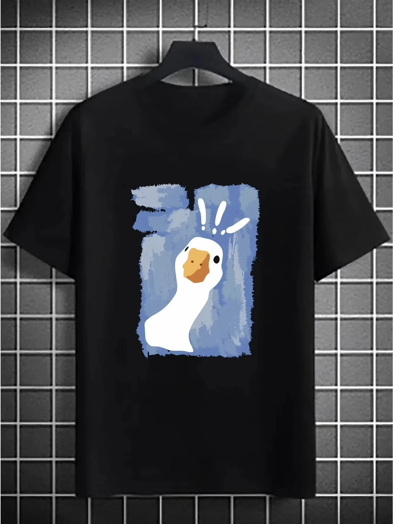 2026 Women's T-shirt Graffiti Art Confused Duck Print T-shirt Shirt Summer Loose Top Street Fashion Round Neck Women's Clothing
