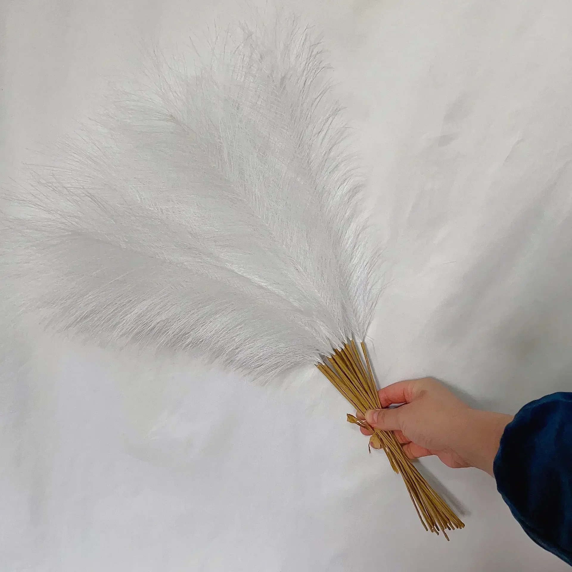 55CM 10PCS Fluffy Pampas Grass Boho Decor Flower Fake Plant Reed Simulated Wedding Party Home Decoration Artificial Flowers