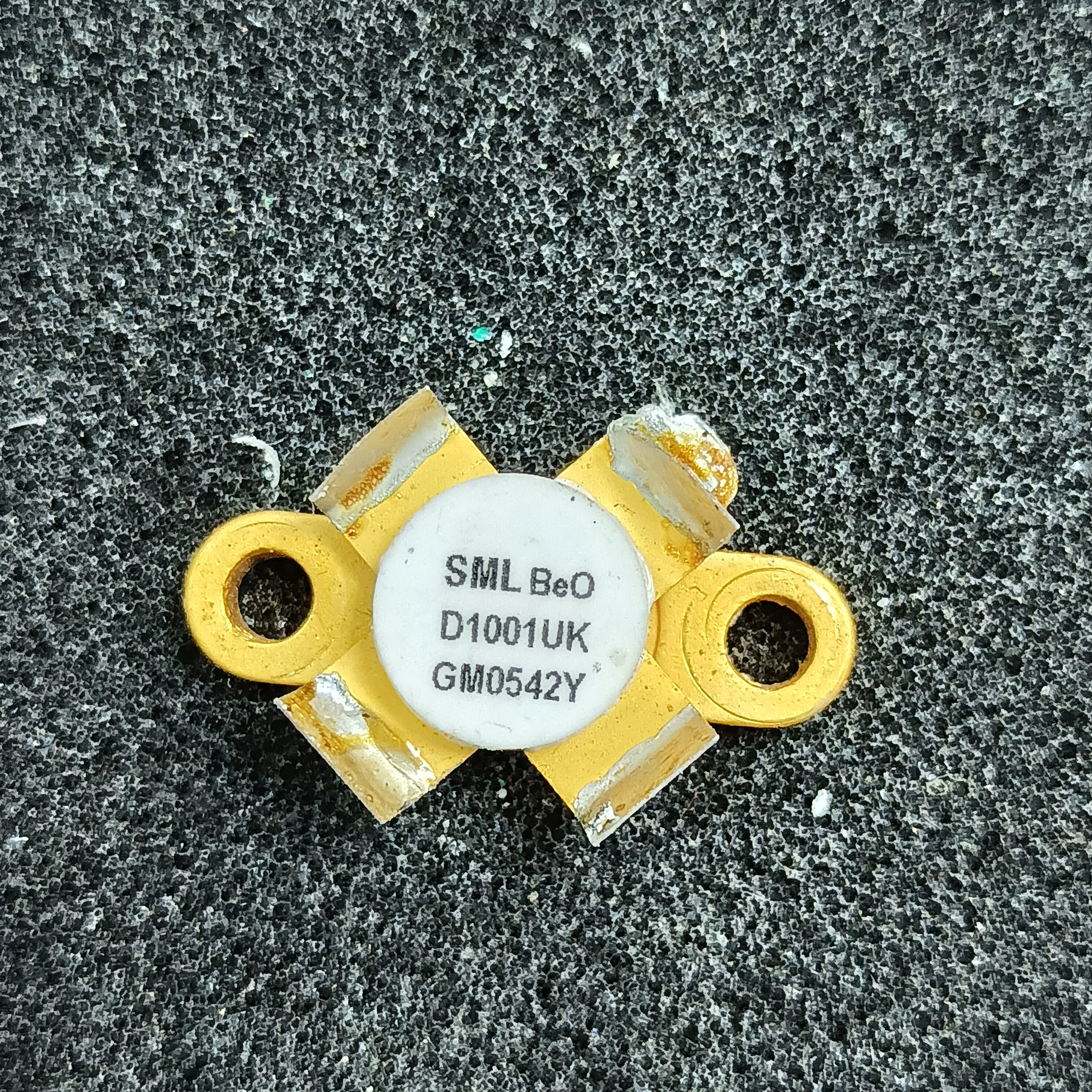 

D1001UK 1 unit price excluding tax main high Q capacitor RF power amplifier microwave communication module