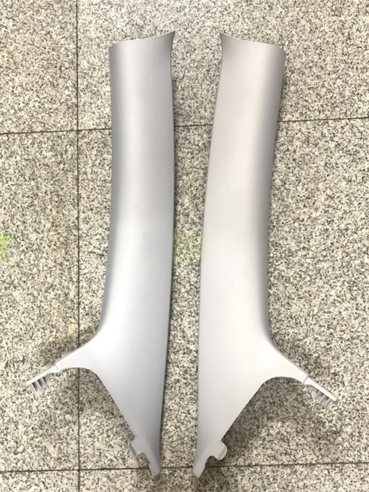 It is suitable for Tesla model3y A-pillar trim panels, front windshield front pillar trim panels