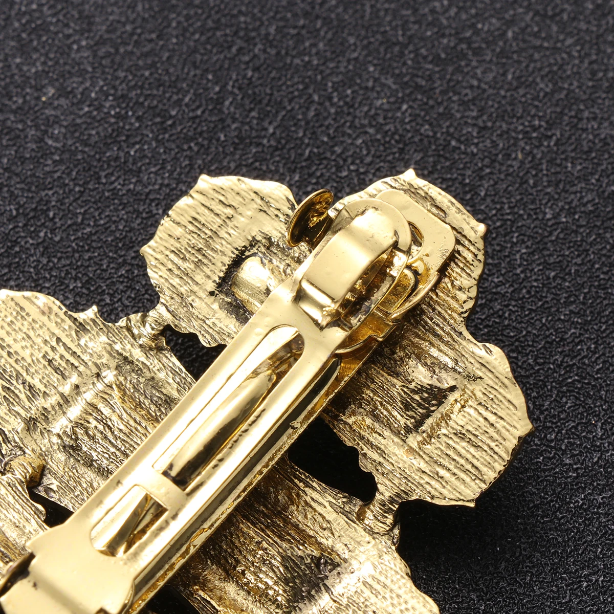 

Diamond Hair Durable Material Women Fashion Antiquing Ponytail Clips Ponytail Spring Buckle Hairpin Styling Accessories
