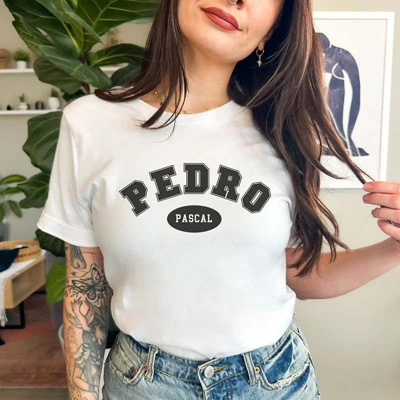 

90s Gothic T Shirt Women Cotton Pedro Pascal Fans Gift T-shirt Y2k Top Goth Harajuku Womans Clothes Streetwear Outfits Tshirt