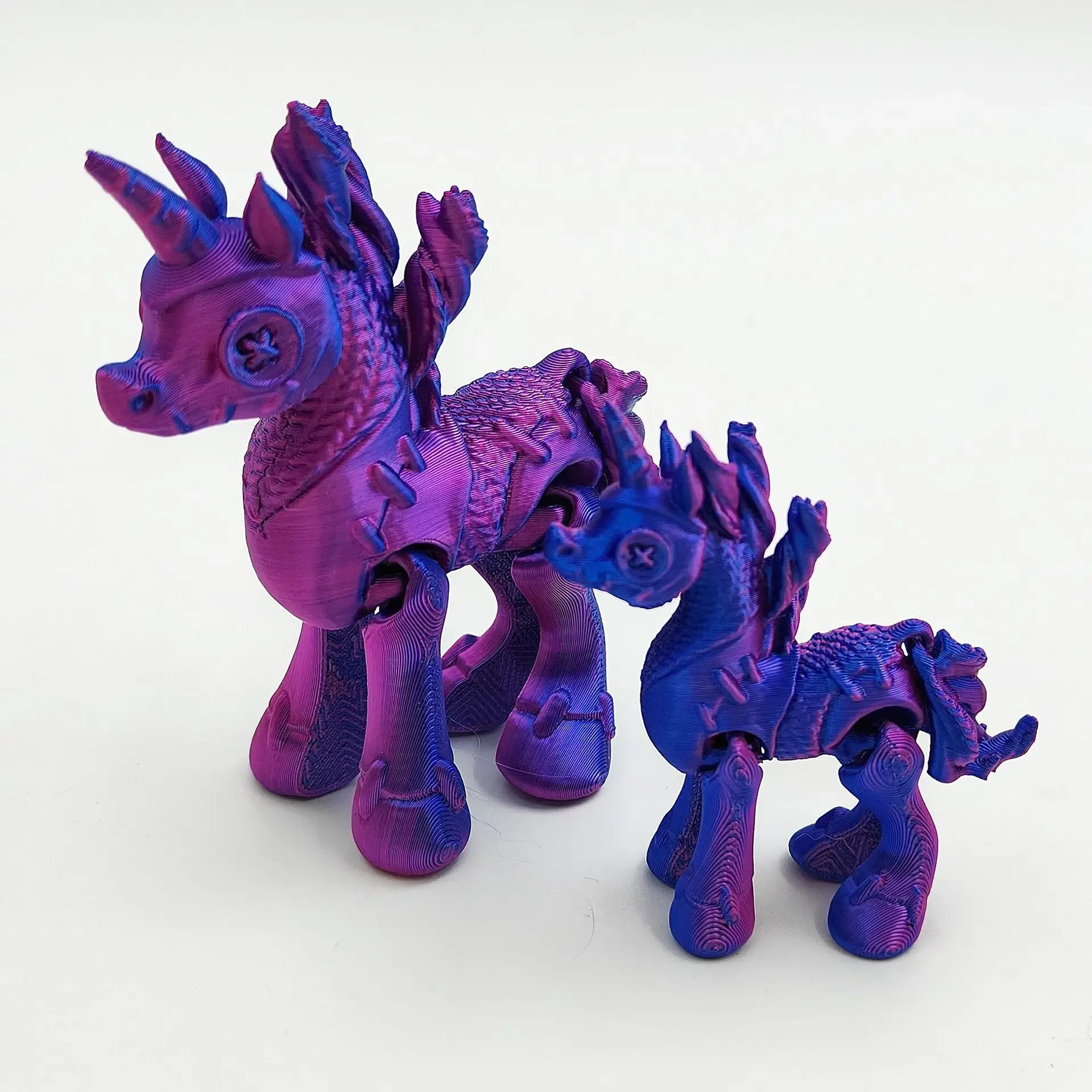 3D Printed Unicorns, Animal Toys, Home, Room, Car Decorations, Desktop Decorations, and Free Movement of Joints