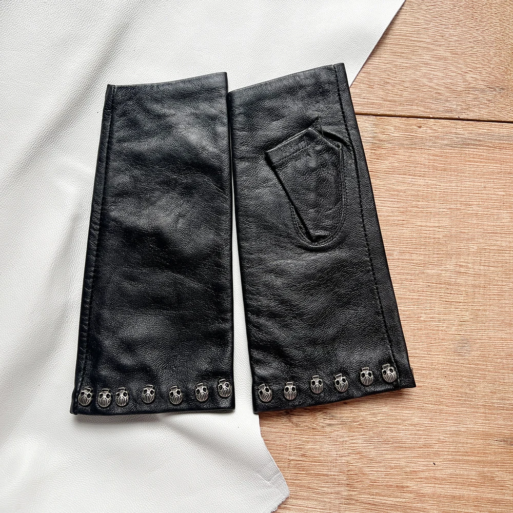 men's-fingerless-genuine-leather-gloves-with-skull-decoration-cool-dark-style-fashionable-motorcycle-style-women's-half-finger