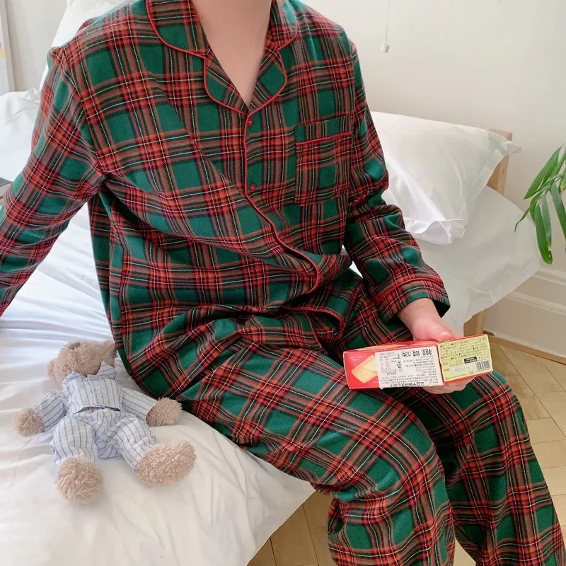 Autumn and Winter Leisure Men\'s Long-sleeved Pajamas Set Can Be Worn Couples Models Christmas Men\'s Pull-down Plaid Homeclothing