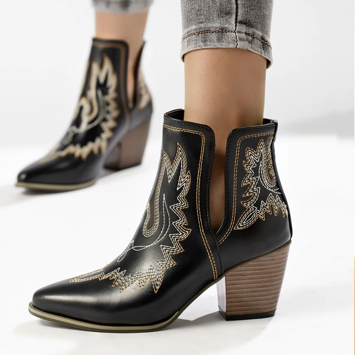 

Embroidered Pointed Toe Fashion Boots for Women Western Style Chelsea Mid Calf Boots