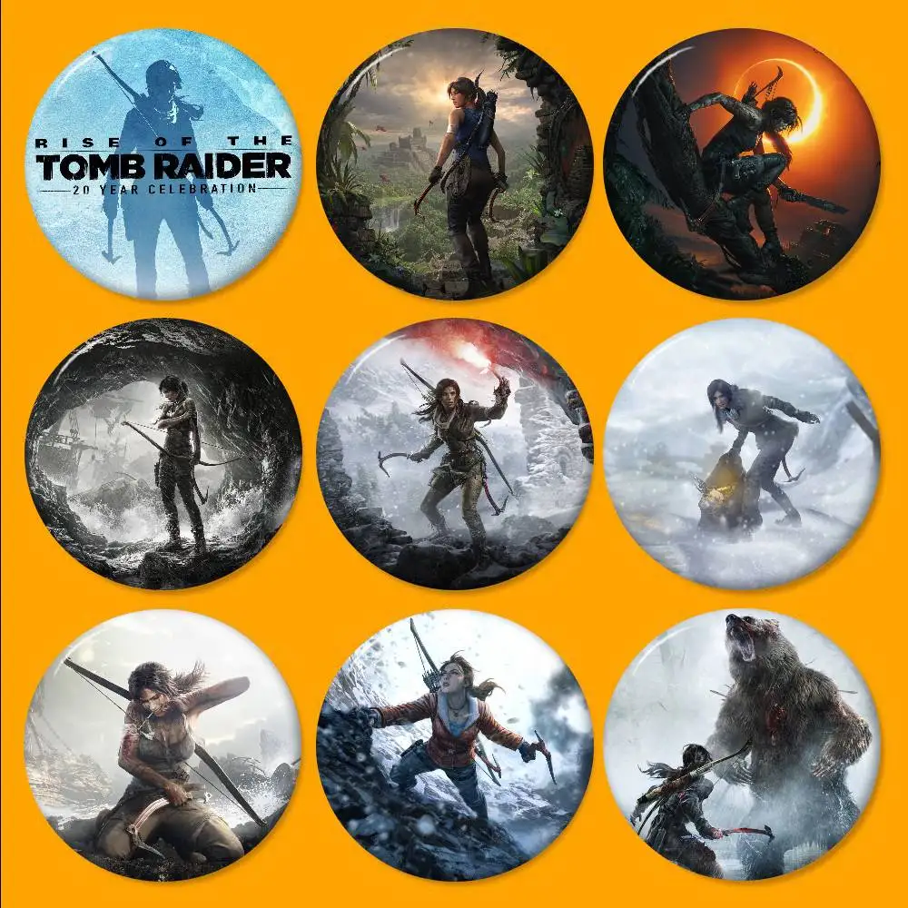 Broches de Desenho Animado Lara Croft Tomb Raider, Distintivo de Anime, Broche Redondo Artesanal, Pins de Lapela, Joias para Mochilas, Roupas e Presentes