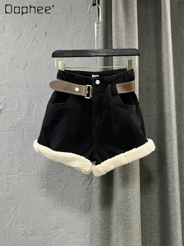 

Pu Leather Stitching Belted Curling Short Jeans 2023 Autumn and Winter New Hot Girl Korean Style High Waist Denim Shorts Bootcut