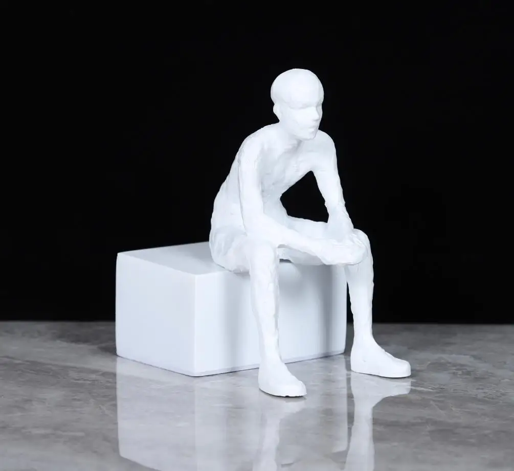 

Modern Luxury Art Character Thinker Resin Accessories Home Livingroom Sculpture Crafts Study Room Office Table Figurines