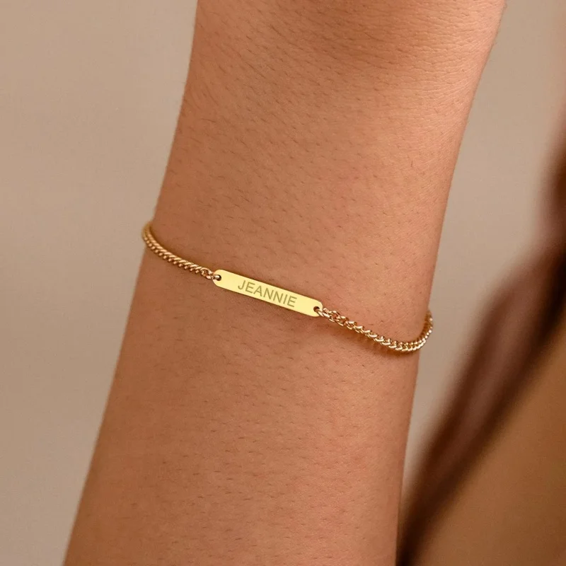 Personalized Engraved Bar Bracelet ,Stainless Steel Custom Name Text Roman Numeral Curb Chain Bracelet, Customized Jewelry Gift