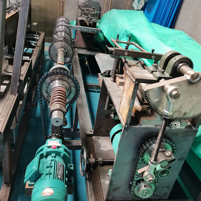 Chain Link Mesh Machine Uniform Mesh Size Smooth Bending for Garden Fence & Construction Protection Net