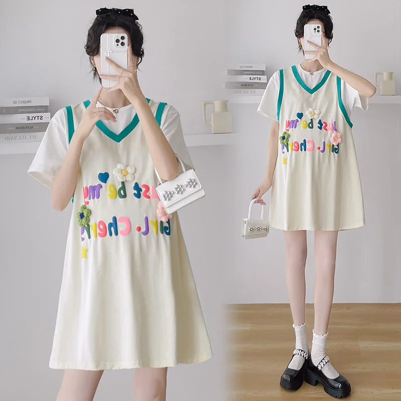Abito premaman estivo 2025 - Elegante abito corto a trapezio con stampa di lettere per donne incinte piccole, stile dolce in due pezzi falso