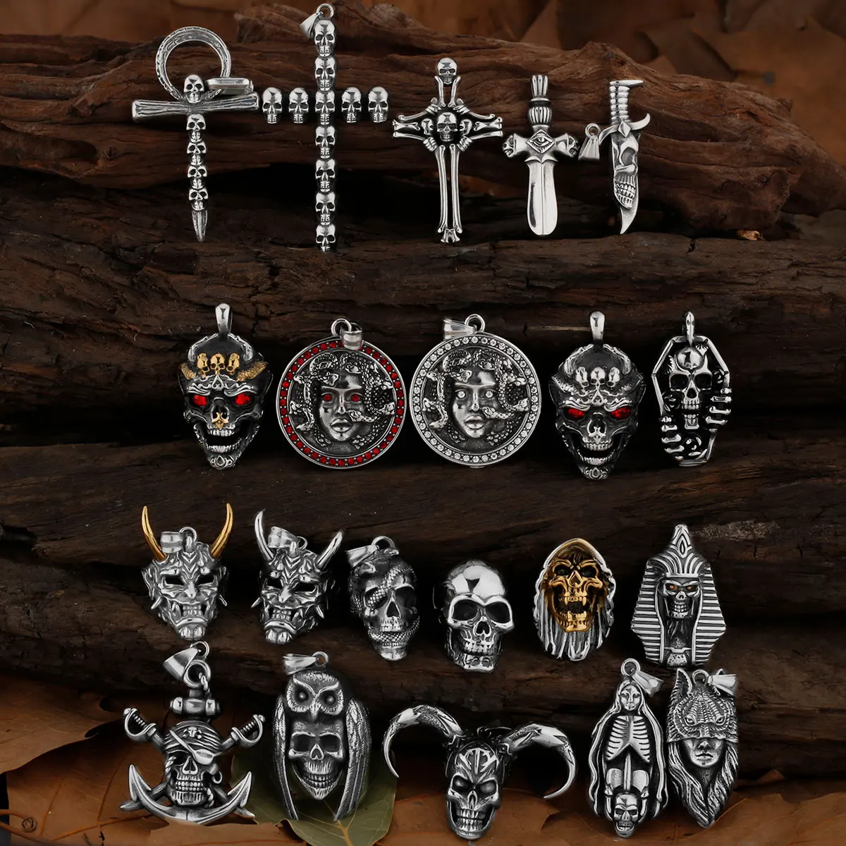 Stainless Steel Neo-gothic Fashion Skull Necklace All Kinds of Men and Women Ghost Head Pendant Necklace Wholesale