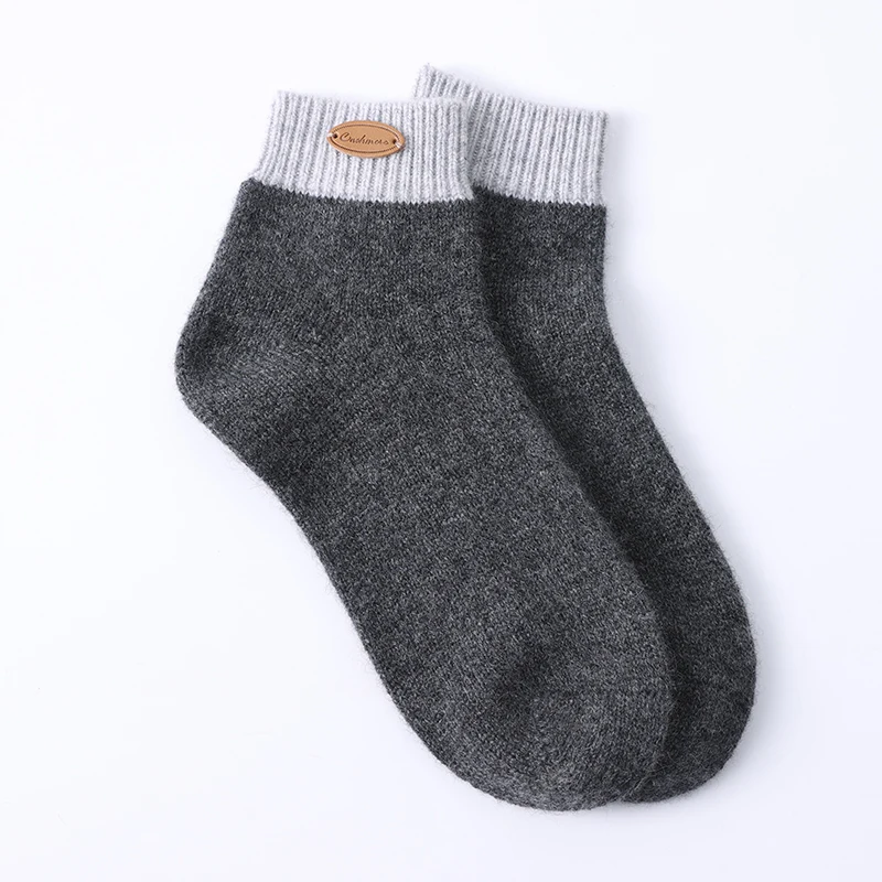 100% Pure Cashmere Home Hospital Socks Winter Luxurious Women\'s Knitted Warm Lightweight Soft Indoors Short Sleep Sock Christmas