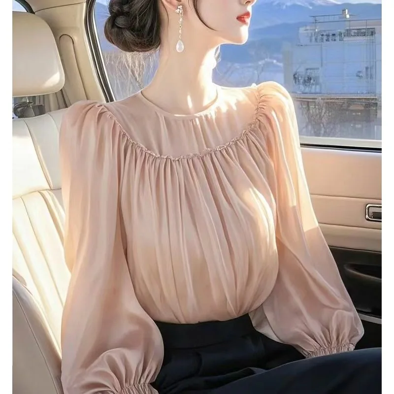 

French Design Temperament Fungus Top for Women 2025 Autumn Fashionable Pink Versatile Elegant Shirt