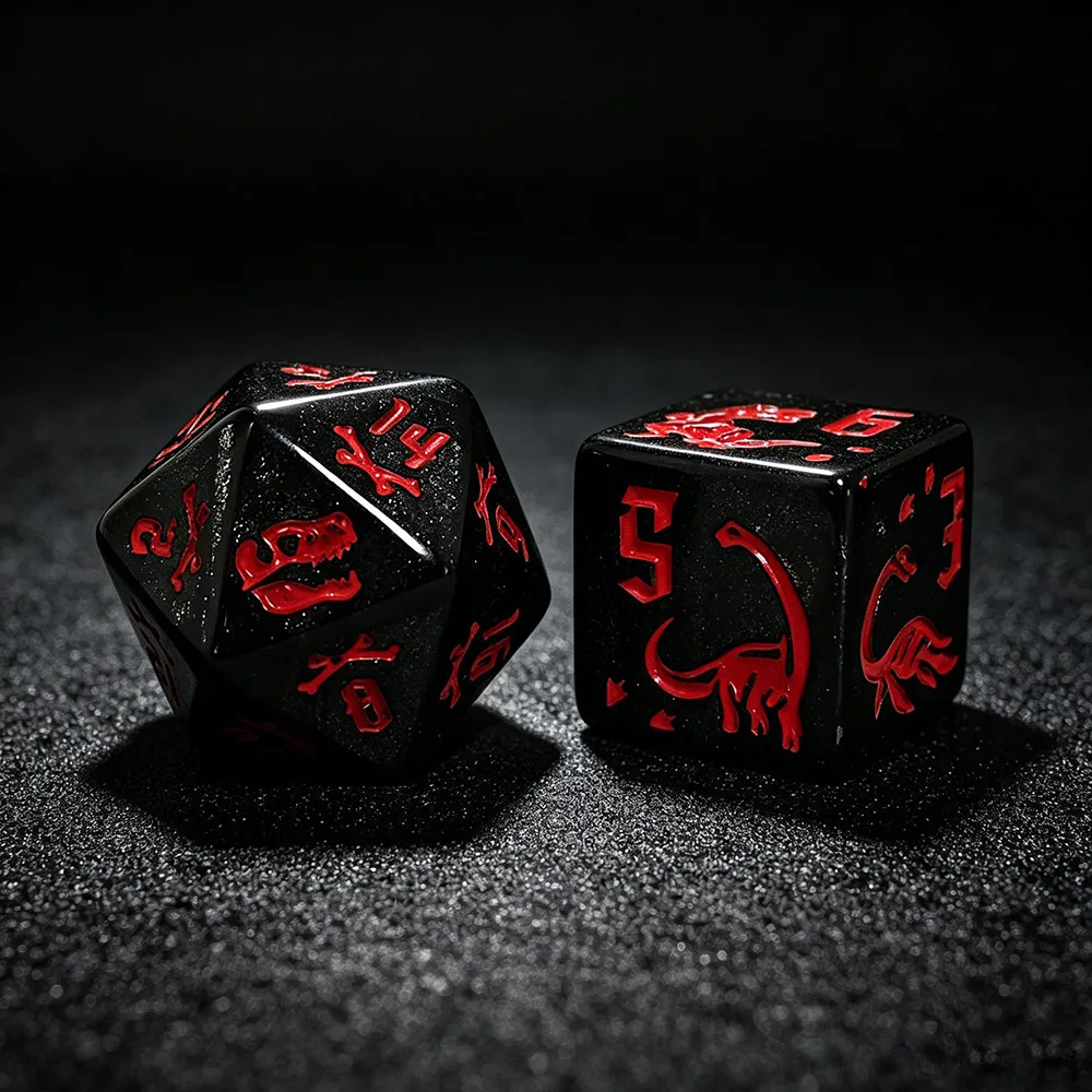 7-teiliges Schwarz-Rotes Dinosaurier-Würfelset, Individuell Gravierte Acryl-Polyeder-Würfel für TTRPG-Brettspiele, DND & Rollenspiele – Detail 2