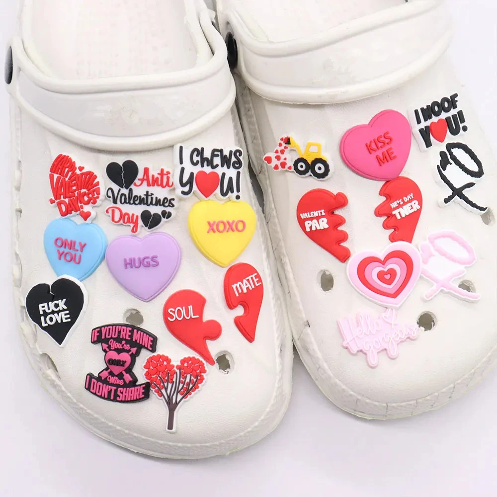 1-20pcs Kiss Me Love Valentine's Day Series Shoes Charms Woman Garden Slipper Accessories For Holiday Gifts