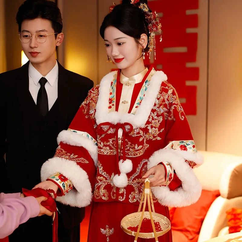 

The new Hanzhong-style wedding dress for going out to toast